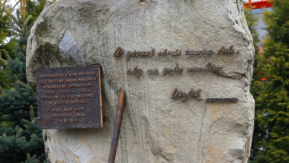 Skwer Jana Pawła II w Węgierskiej Górce